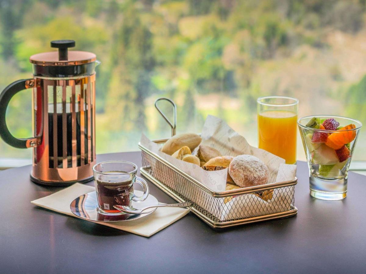 Pullman Santiago Vitacura Εξωτερικό φωτογραφία A French press